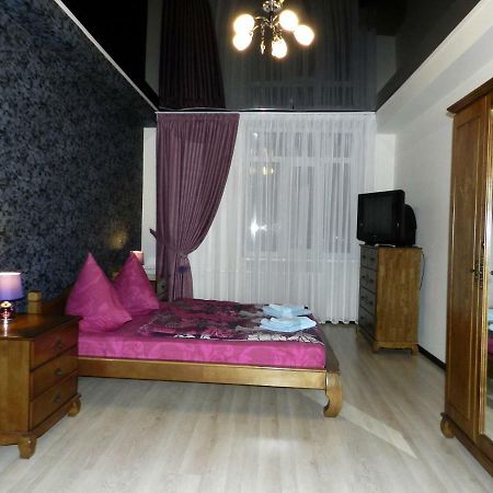 3-Room Luxury Apartment 100M2 On Sobornyi Avenue 193, By Grandhome Zaporizhia Exteriör bild