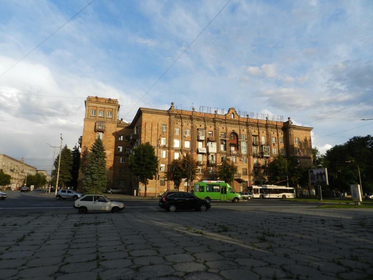 3-Room Luxury Apartment 100M2 On Sobornyi Avenue 193, By Grandhome Zaporizhia Exteriör bild