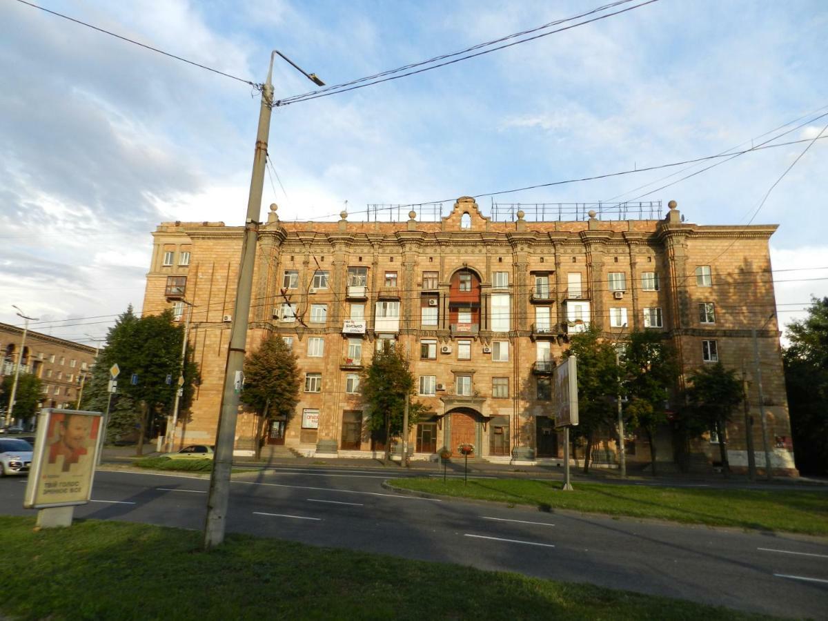 3-Room Luxury Apartment 100M2 On Sobornyi Avenue 193, By Grandhome Zaporizhia Exteriör bild